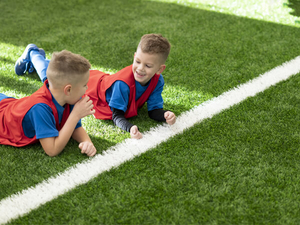 campo da calcio in erba sintetica.jpg